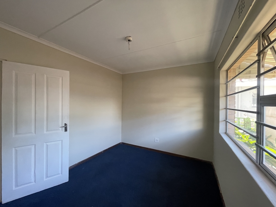 5 Bedroom Property for Sale in Saxilby Eastern Cape